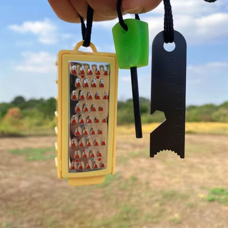 Portable Outdoor Emergency Tin - Magnesium Fire Starter recension och pris